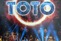 BD-Toto-40-tours-the-sun